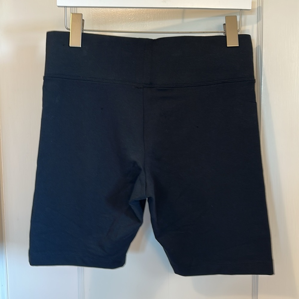 Nike NWOT Black Bike Shorts - Large - Picture 5 of 7